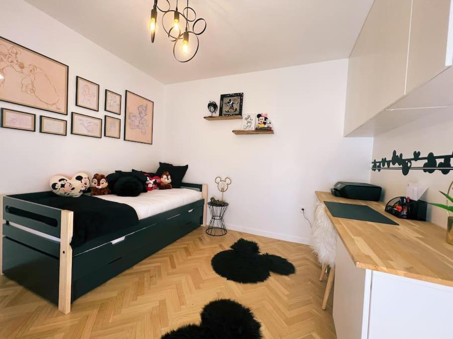 Cosy Penthouse - Large Balconies With Views - 5Min Disneyland Serris Bagian luar foto